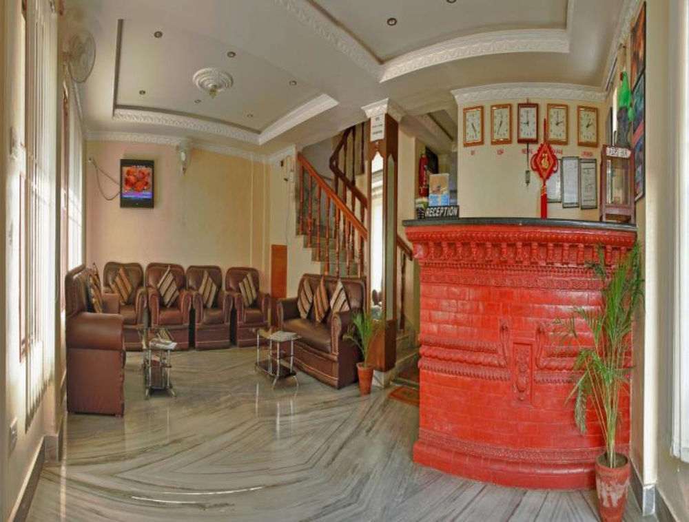 Hotel Family Home Pokhara Luaran gambar
